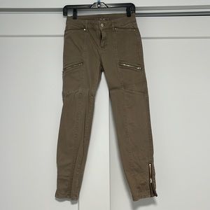 White House black market khaki cargo/Jean pants
